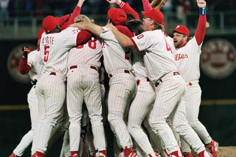 The Phillies clinched the NLCS against the Braves in Game 6 on Oct. 13, 1993. (AP Photo/Amy Sancetta)