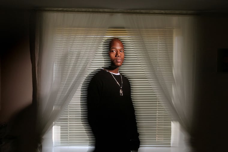 PBIRDIE25-a 12/20/05 Photo by Michael Bryant 78395 IN THIS PHOTO: Michael Moses Ward, who use to be Birdie Africa, comes out of the shadows and talks about his life and times with Vernon Clark. Michael Moses Ward: In his first detailed interview since 1995, Michael Moses Ward (formerly known as Birdie Africa), one of the two survivors of the MOVE confligration talks about his life after MOVE.
In his first detailed interview since 1995, Michael Moses Ward (formerly known as Birdie Africa), one of the two survivors of the MOVE confligration talks about his life after MOVE. Michael Moses Ward