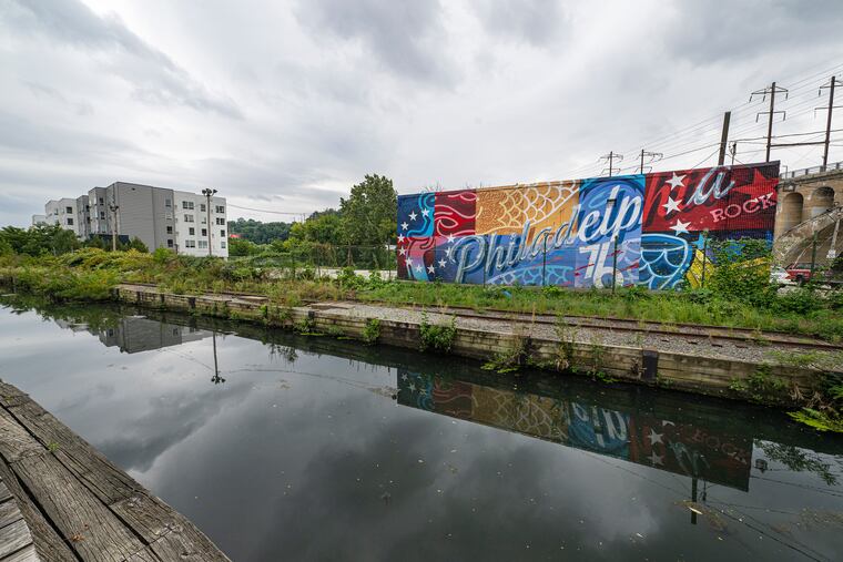 A new development has been proposed for a vacant lot along Venice Island.