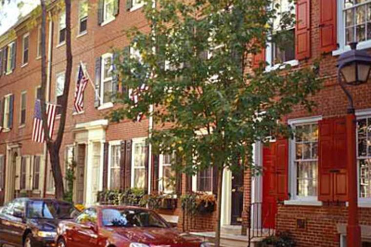 Experts say trends are favoring downtown housing. They pointed out that Philadelphia lost fewer jobs in this recession than either the region or the nation.