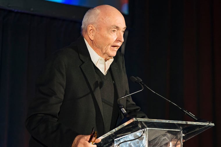 Harry Donahue was a longtime KYW Newsradio anchor and play-by-play voice for Temple men’s basketball and football.