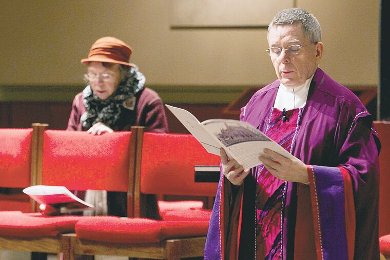 If it’s Thursday, this must be the Rev. Dr. Charles Flood, celebrating the midweek Holy Eucharist at historic St. Stephen’s.