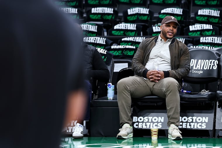Sixers assistant GM Jameer Nelson is one of several NBA execs connected to the team's president position.