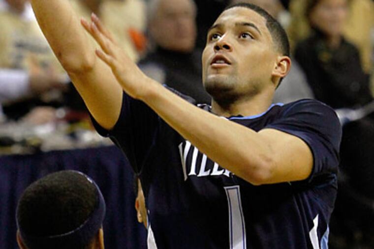 "I can't hang my head, and I can't let the other guys hang their heads," Scottie Reynolds said. (Keith Srakocic/AP)