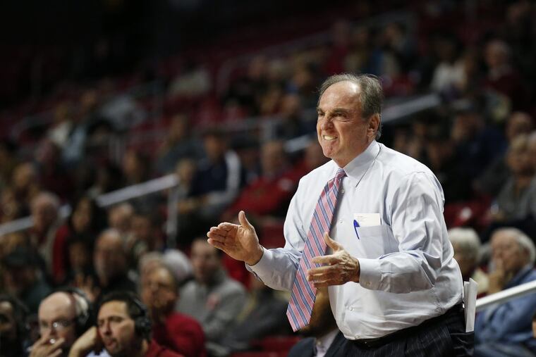 Temple’s head coach Fran Dunphy reacts to a foul called against his team in the 1st half as the Temple Owls play NJIT Highlanders on December 17, 2016.