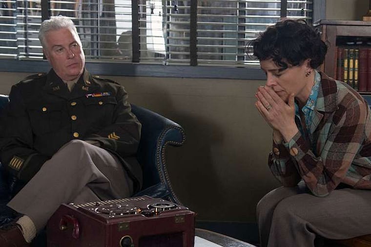 William Petersen as Colonel Darrow and Olivia Williams as Liza Winter in "Manhattan," season 2. (Photo: WGN America)