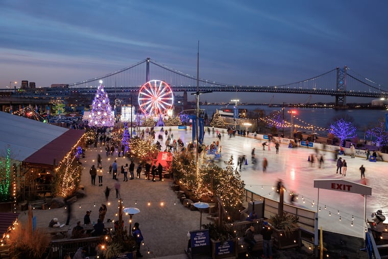 On Valentine's Day, RiverRink hosts its annual Sweetheart Skate which is complete with music, ice skating, and a keepsake photo.