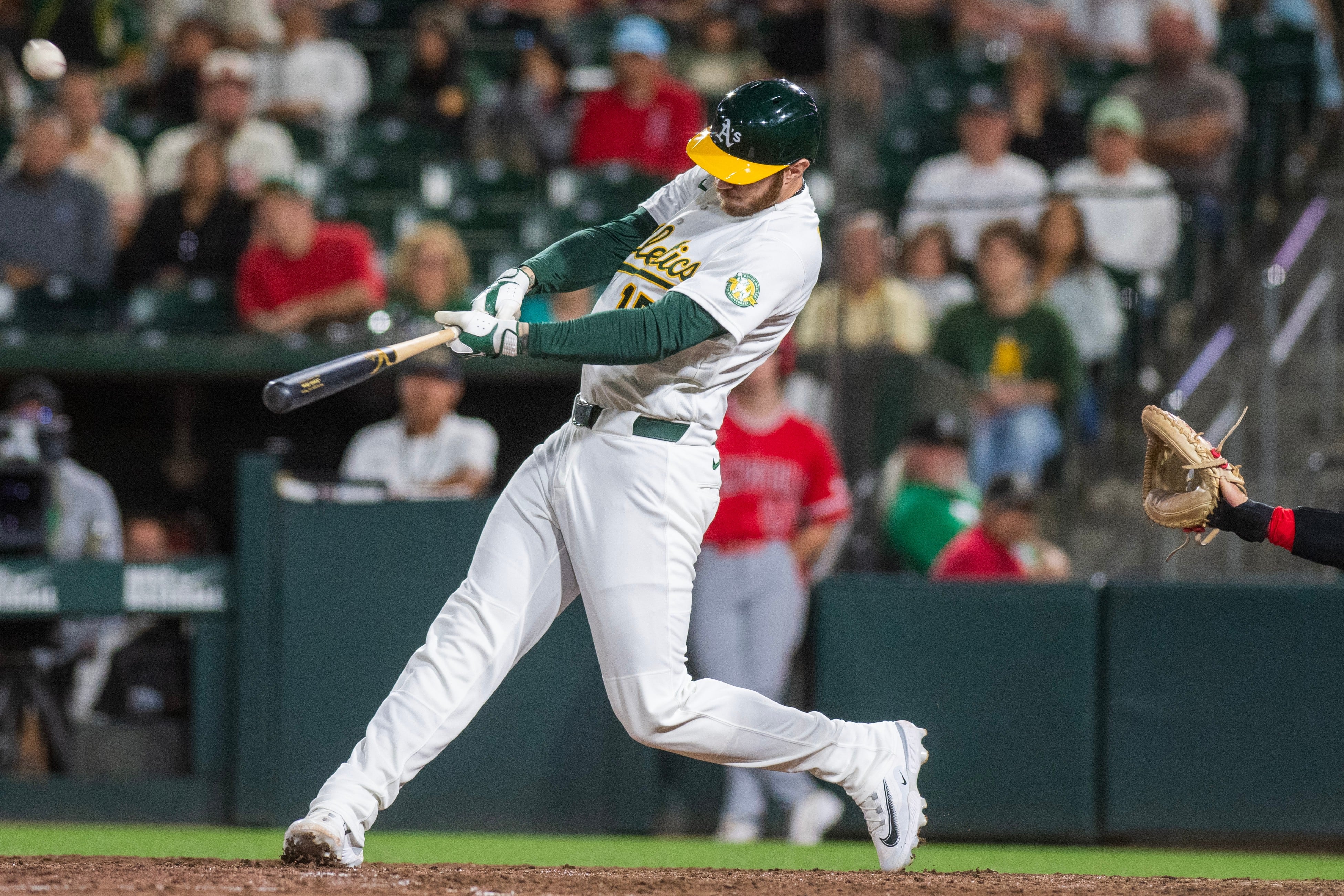 Heim's pinch-hit HR in 9th helps A's complete huge comeback for 12-11 win over Angels in 10 innings