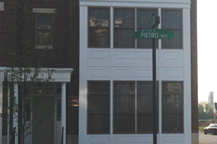 The townhouse in South Philadelphia where burglars stole a large amount of cash, jewelry and a security system from DeSean Jackson. (Brian X. McCrone/Philly.com)