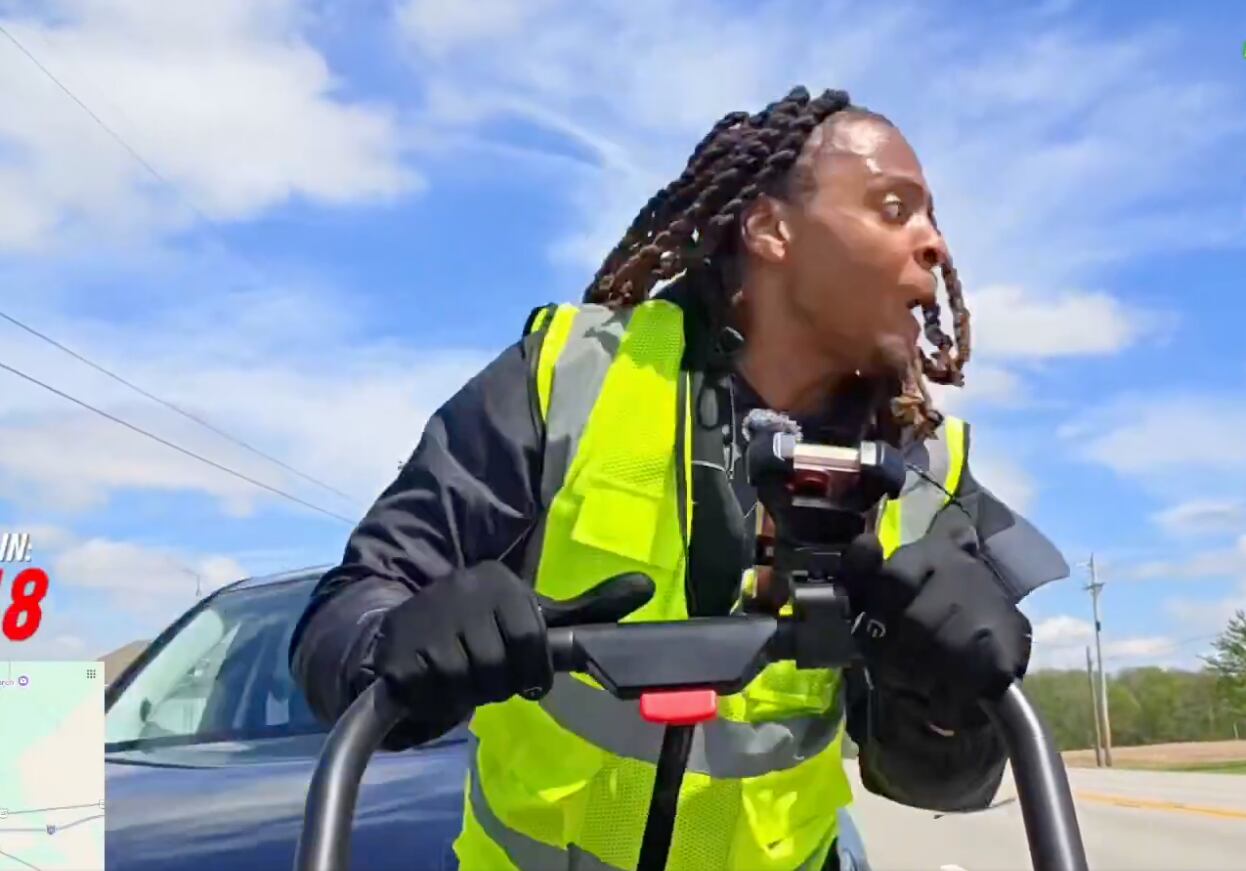 Twitch Streamer Isaiah Thomas Hit by Car During Livestreamed Charity Walk — image 1