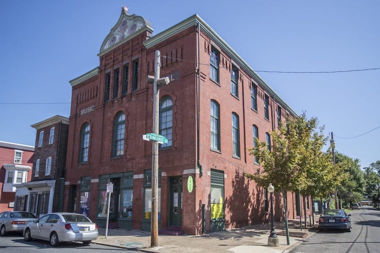 Philly Music Hall, where a “sex-positive” club has obtained a city permit to operate on the top floors of the building. The bottom floor houses The Children’s Place preschool.