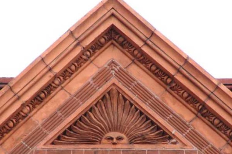 Detail of the Lippincott House at Broad and Lombard Streets.