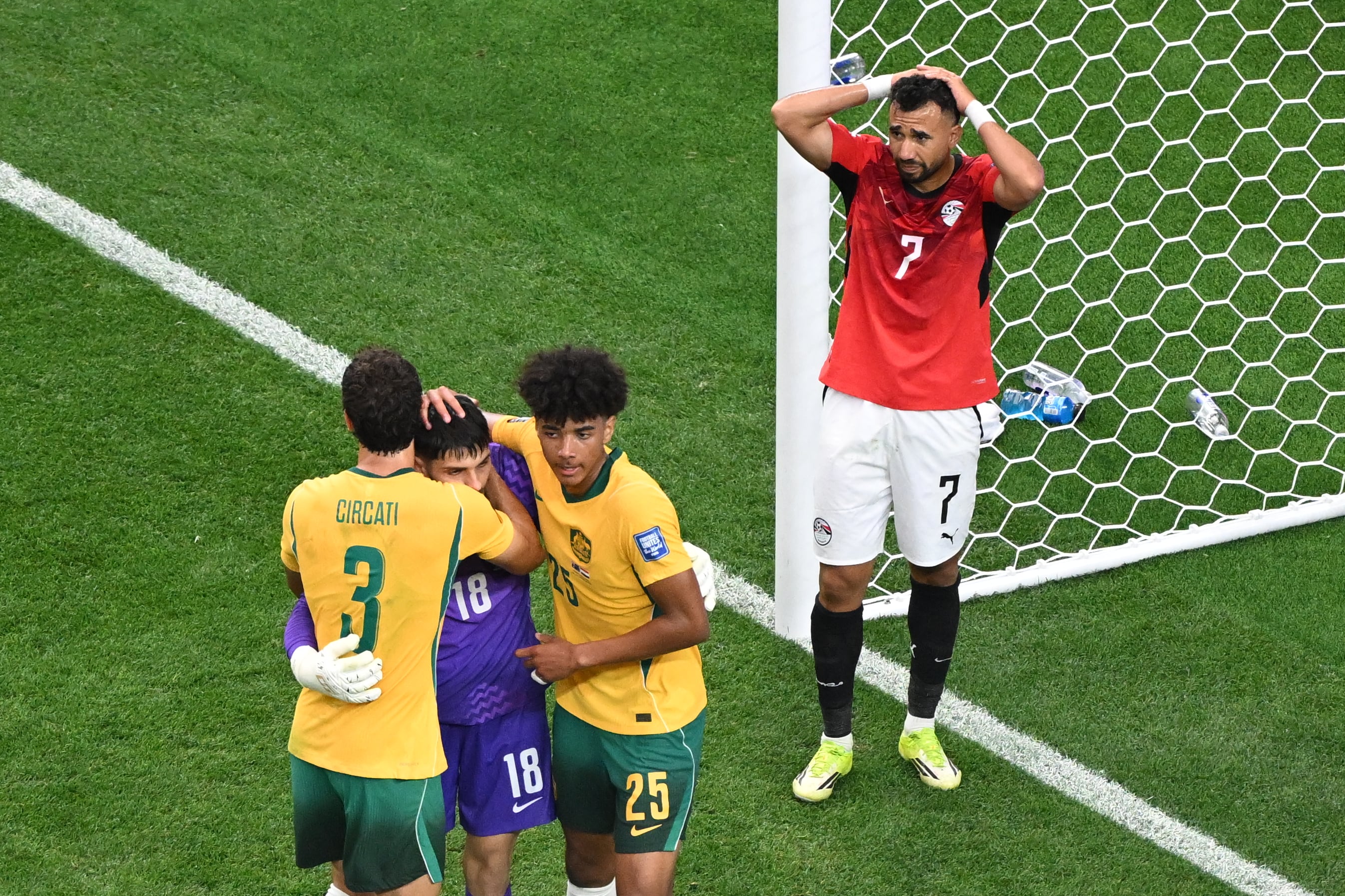Egypt wins in World Cup knockout round debut with 4-2 penalty shootout edge over Australia