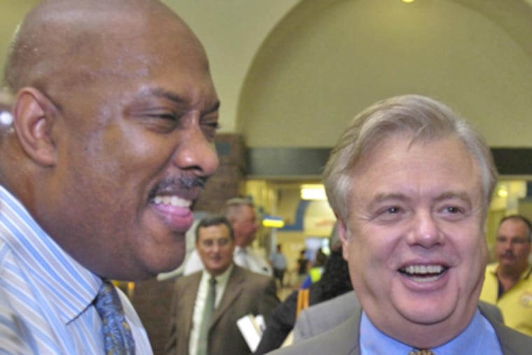 Deal makers: State Rep. Dwight Evans (left) and former State Sen. Vincent J. Fumo in 2007. A new report says Evans lobbied hard to influence who got a contract to run a school. (File Photo / Staff)