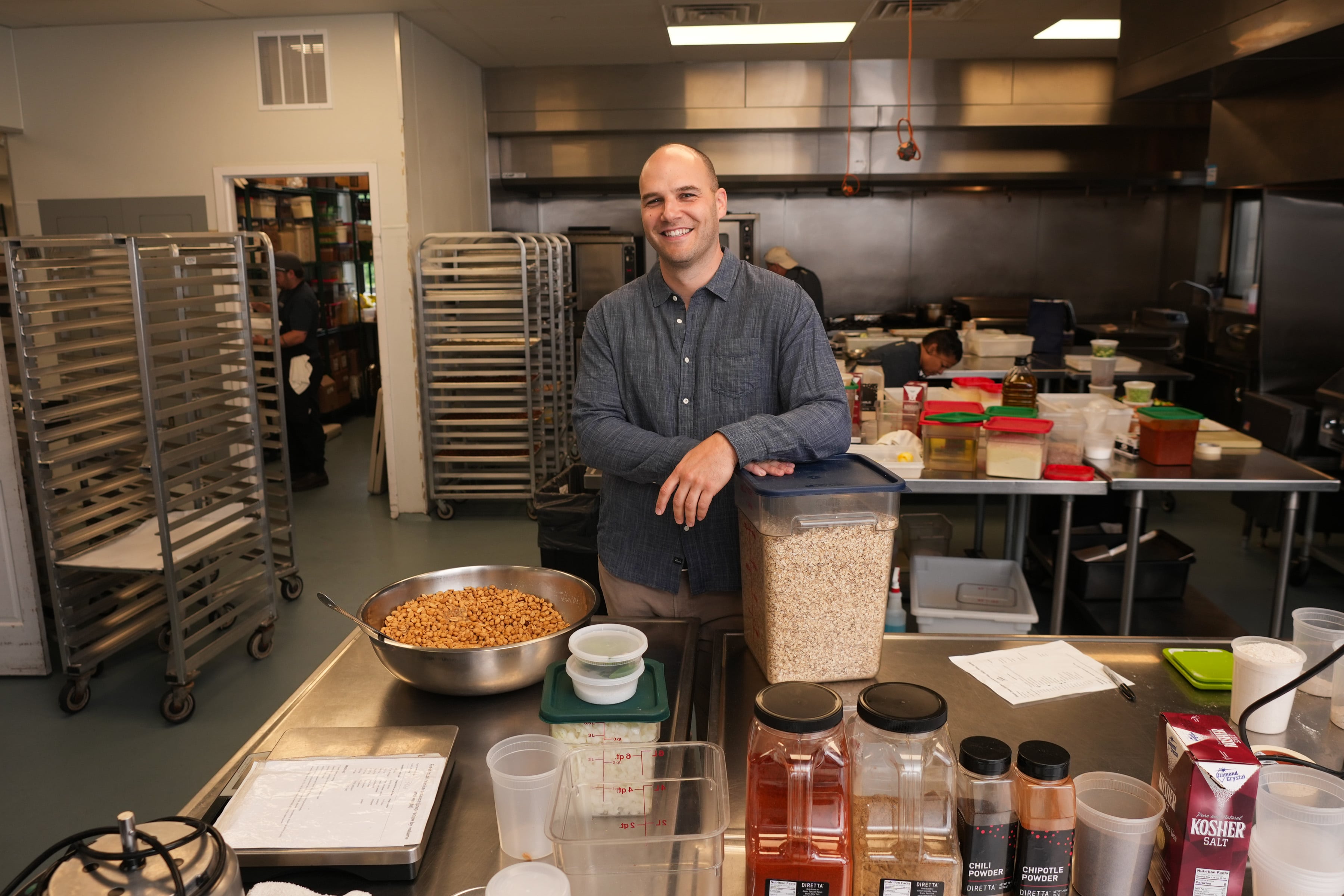 This Philly business started by making dinners for doctors. Now it’s selling thousands of meals a week.