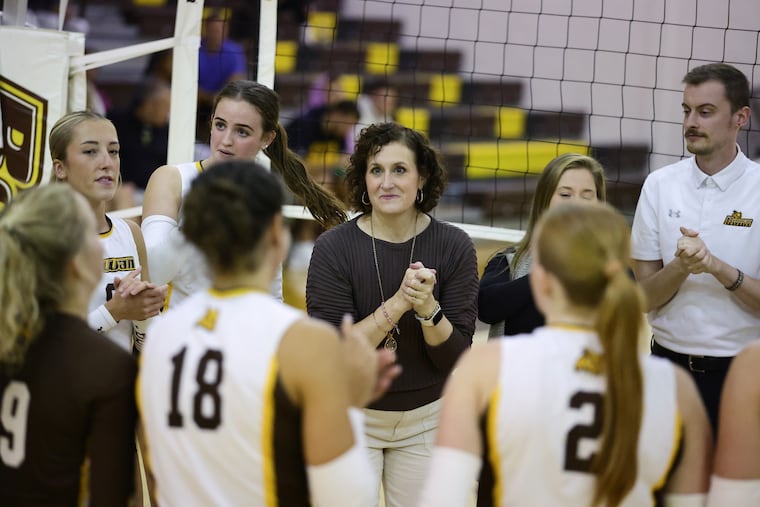 Deana Jespersen complied more than 300 wins as a college volleyball coach.