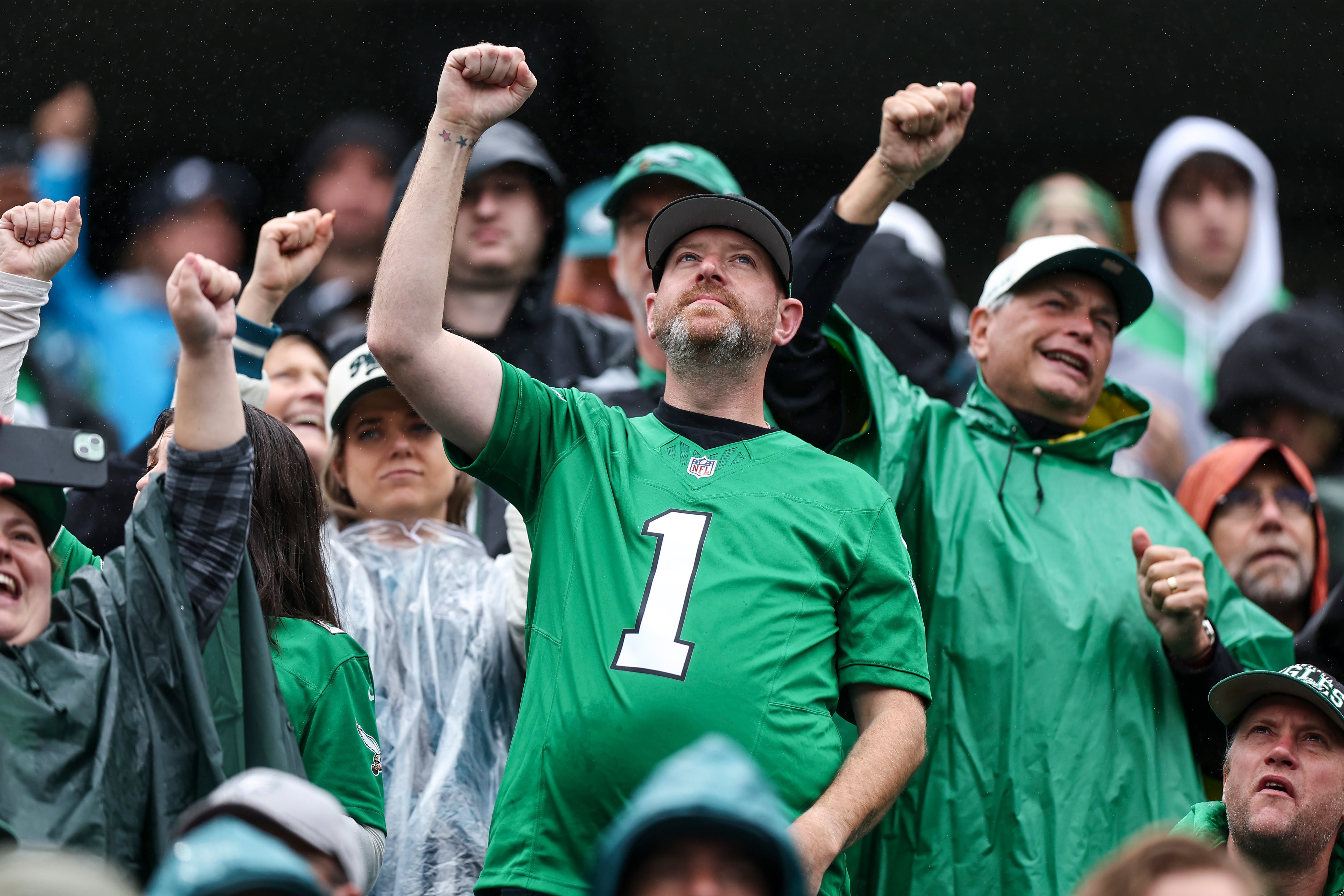 Philadelphia Bars Open Early for Eagles’ London Game Viewing
