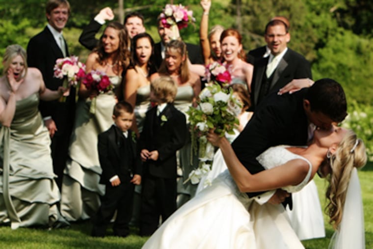 Amy Paliwoda and Brad Welch were married May 30, 2009 in Blue Bell. (Clair Pruett Studios Photography)