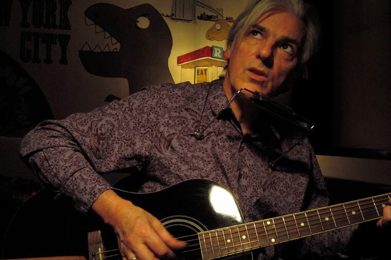 Robyn Hitchcock, now white-haired, played a filled Sellersville Theater on Monday night, his 61st birthday.