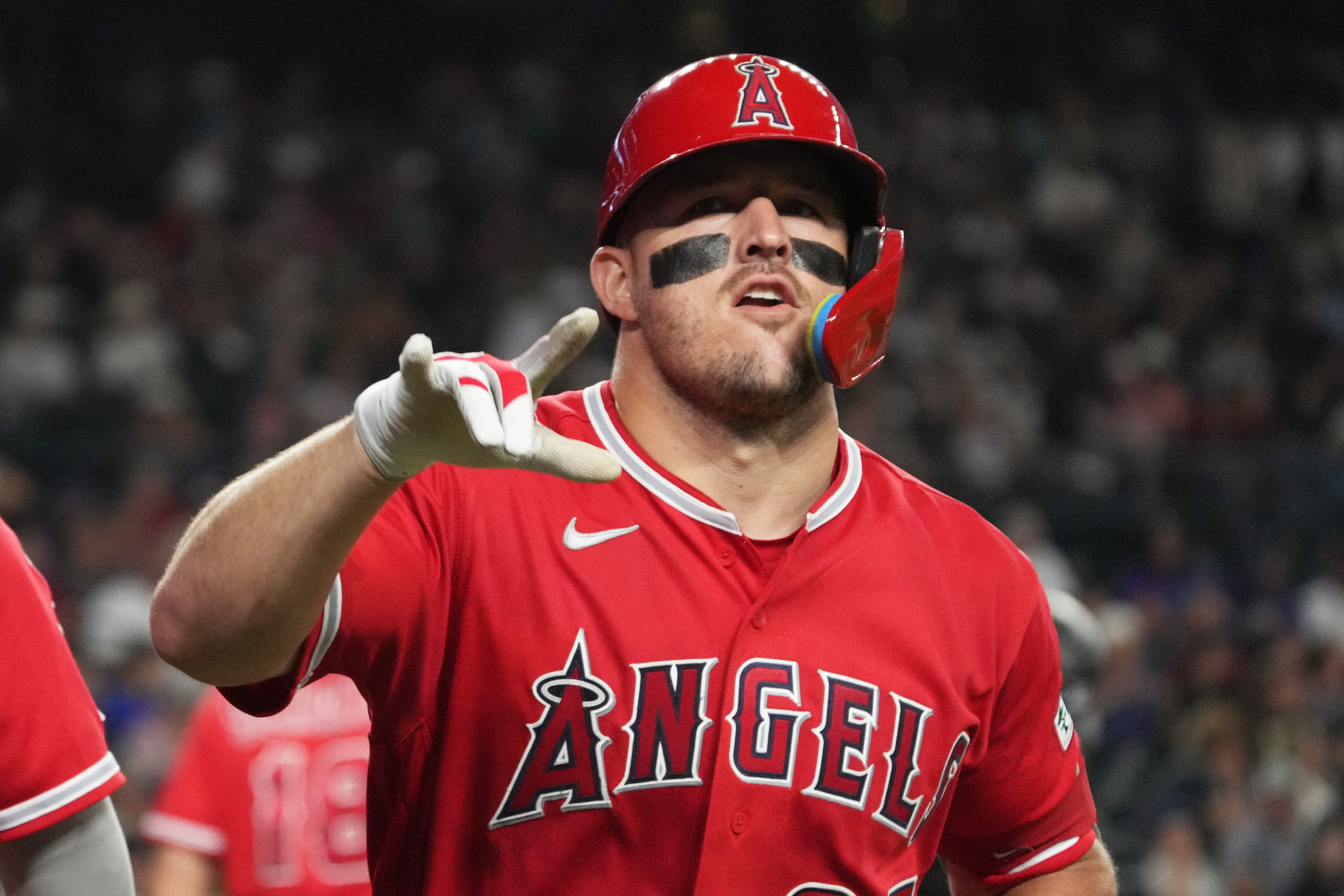 Mike Trout homers as Angels shut out Diamondbacks 7-0