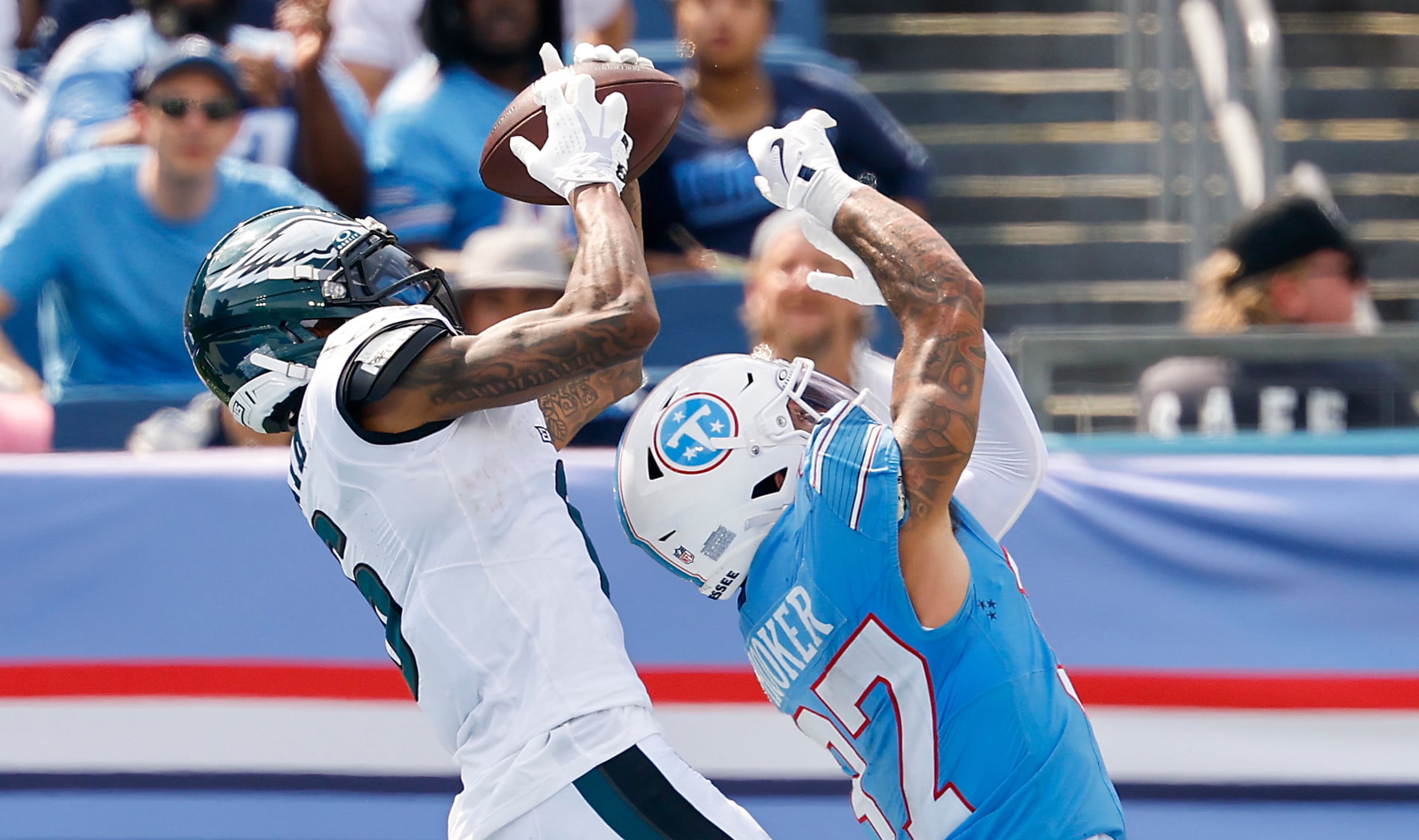 Philadelphia Discussion Centers on Eagles’ Offensive Strategy and DeVonta Smith’s Target Volume