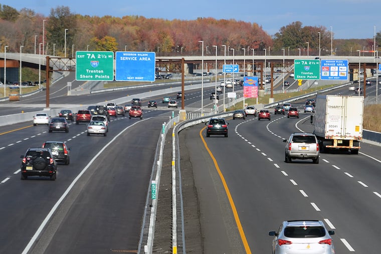 The northbound lanes are open October 26, 2014, on the massive $2.5 billion project to widen the New Jersey Turnpike between Interchanges 6 and 9. ( TOM GRALISH / Staff Photographer )
