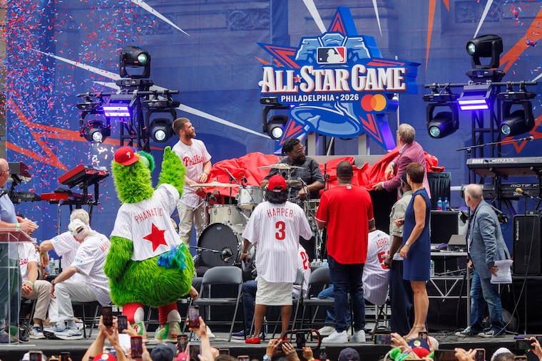 Bryce Harper and John Middleton, Managing Partner and Chief Executive Officer, Phillies had honor of unveiling the All Star Game logo. Philadelphia’s 2026 All-Star Game Declaration at Dilworth Park, City Hall, Friday, July 18, 2025.