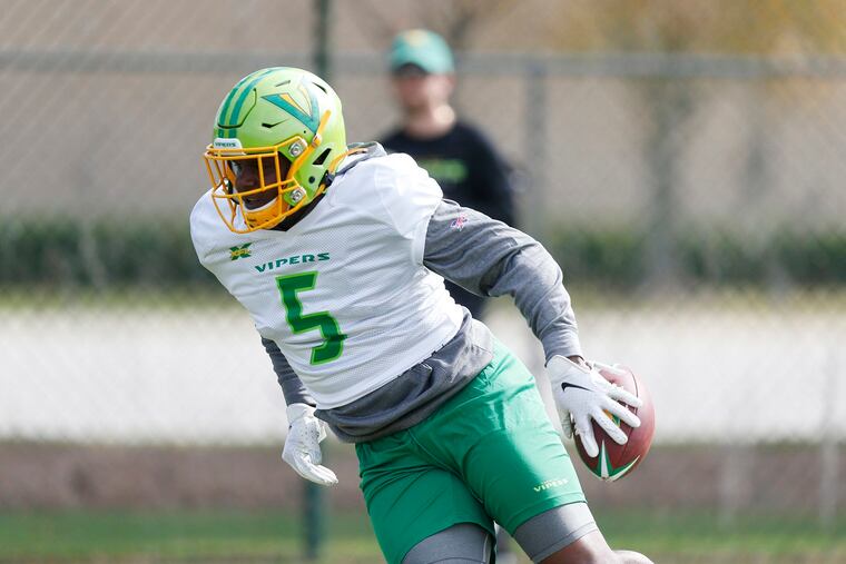 Tampa Bay Vipers wide receiver Antonio Callaway (5) runs through drills during practice at Plant City Stadium in Plant City, Fla.