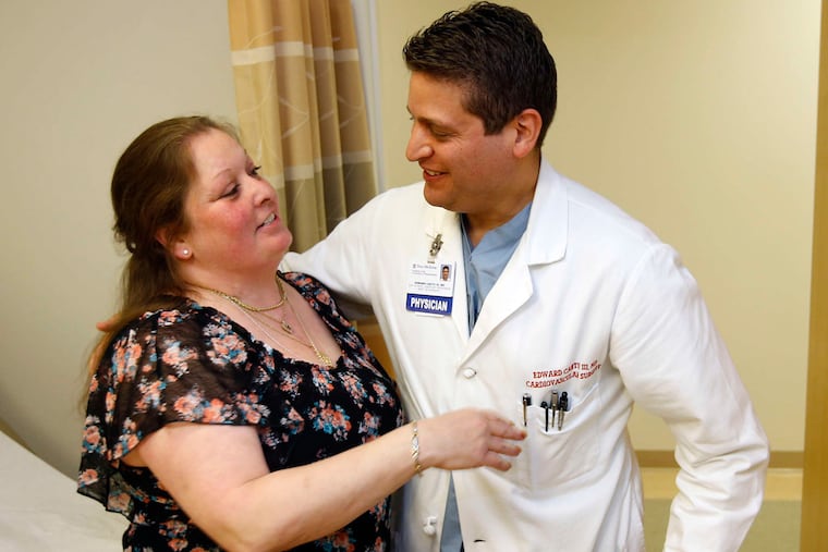 Robin Larocca received a lung in a transplant performed by Edward Cantu, using a technique allowing for the lung to be tested outside her body before being put into it.