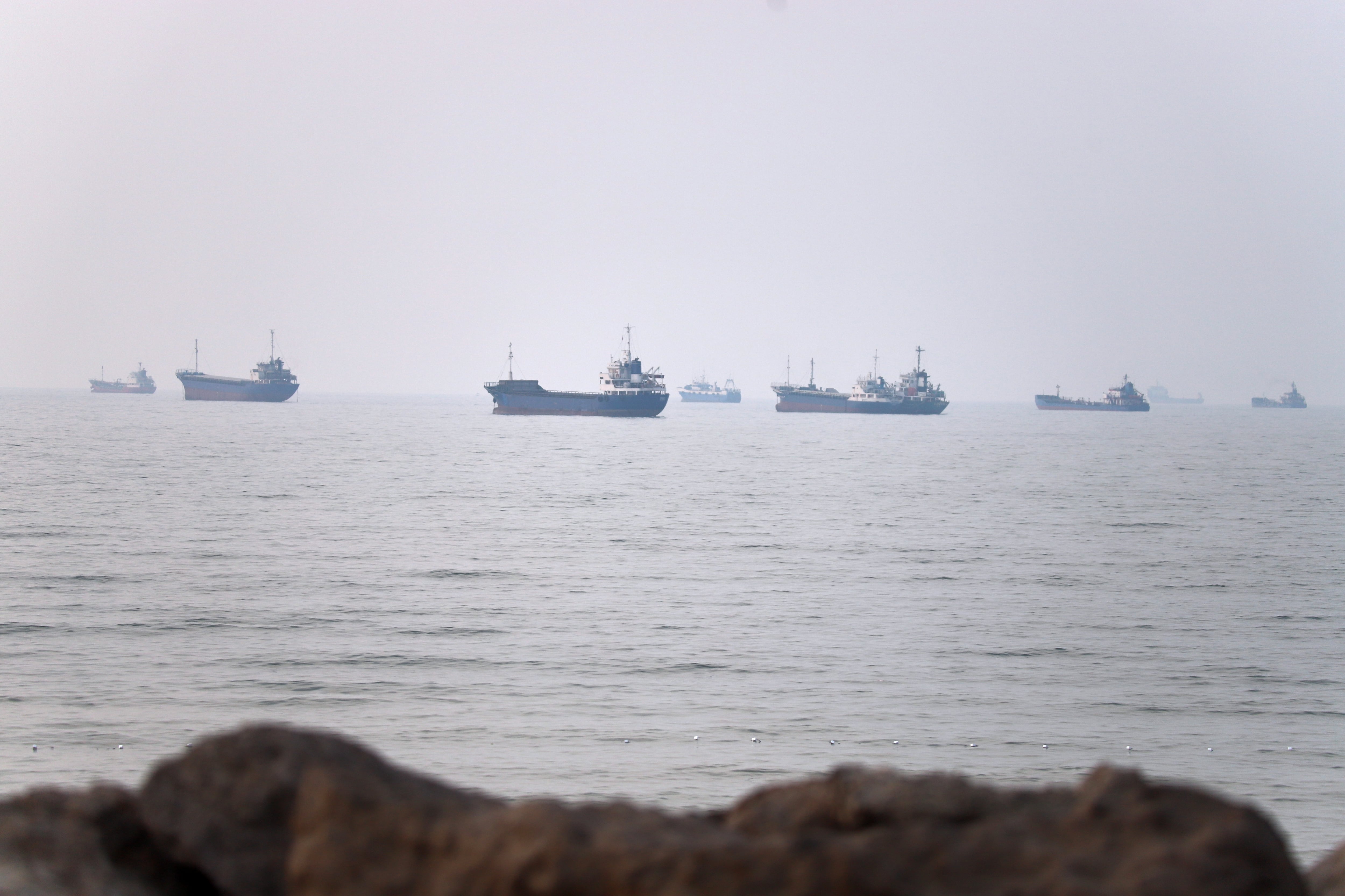 US ends latest round of airstrikes on Iran after Tehran strikes Gulf states