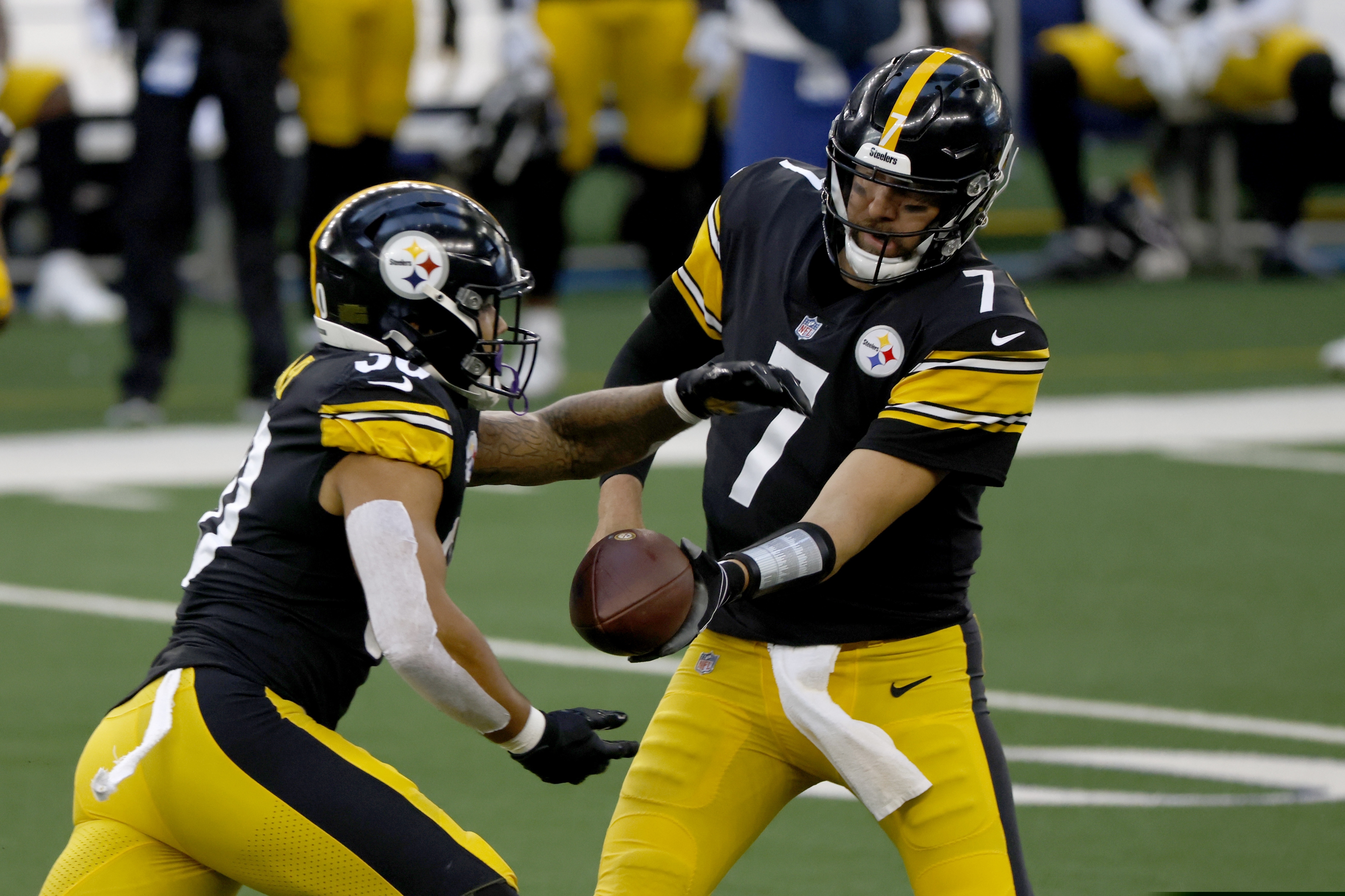 The Steelers will be missing some of their best players at practice this week due to COVID-19.