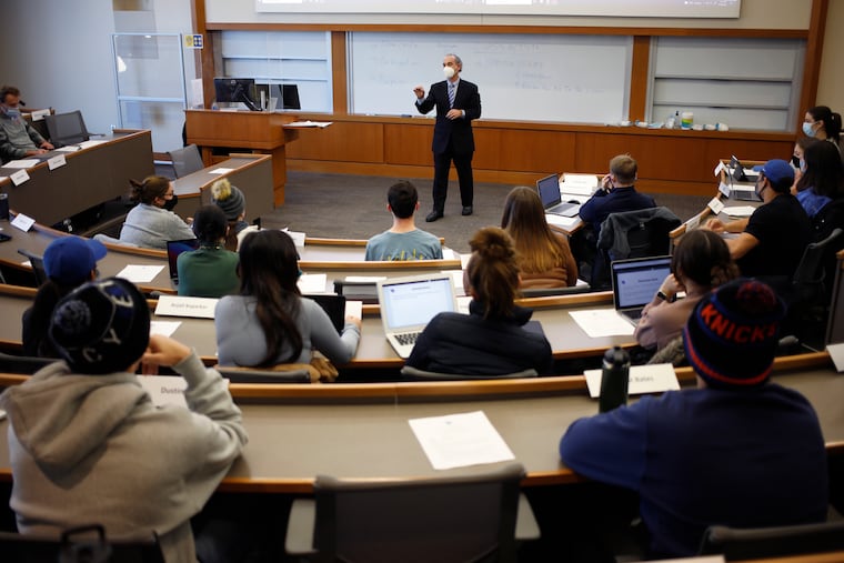 Eric Monday teaches a class at the University of Kentucky.
