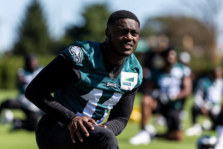 A.J. Brown returned to Eagles practice after missing two days for the birth of his son.