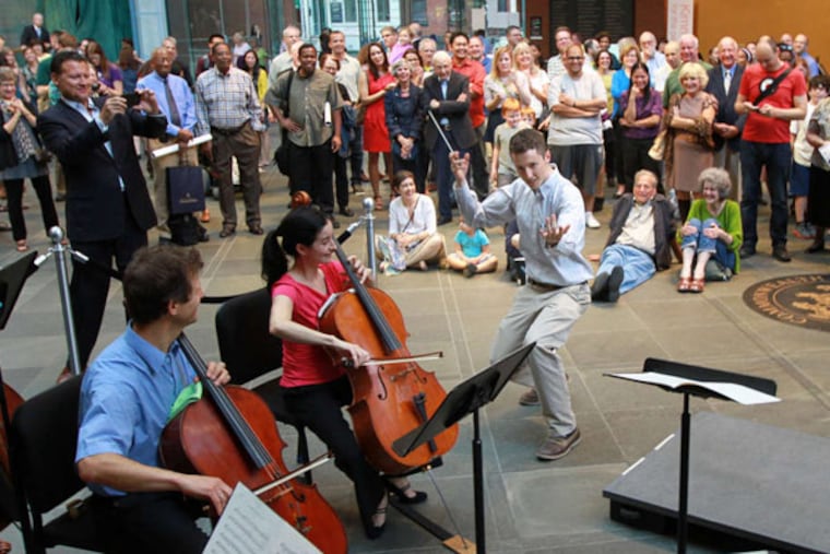 Philly Orchestra pulls off surprise concert.