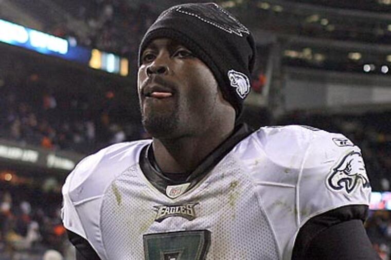 The Bears' stingy defense was able to keep Michael Vick in check. (Yong Kim/Staff Photographer)