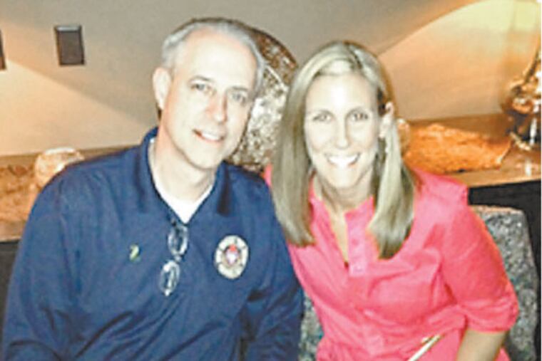 Chief Joe Gleason of the West Goshen Police Department and Megan Comerford, who received a kidney transplant from Gleason.