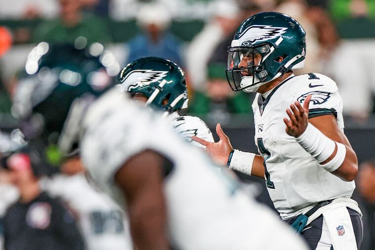 Eagles quarterback Jalen Hurts calls signals during Sunday's game against the Jets at MetLife Stadium.