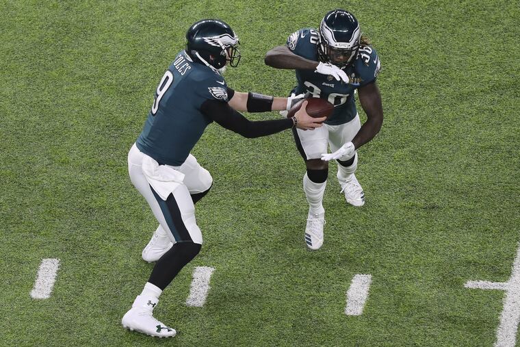 The Eagles' run-pass options frustrated defenses last season.