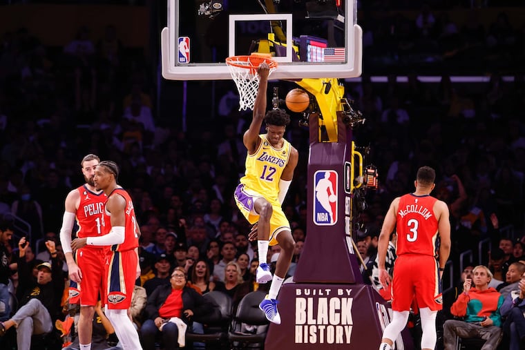 Los Angeles Lakers center Mo Bamba dunks against the New Orleans Pelicans on Feb. 15.