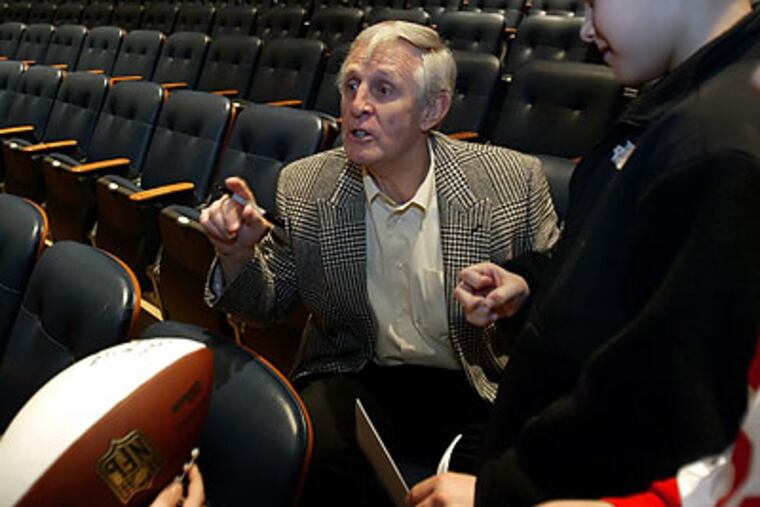 Eagles legend Tommy McDonald has lost his 1960 NFL championship ring. (Joseph Kaczmarek/AP file photo)