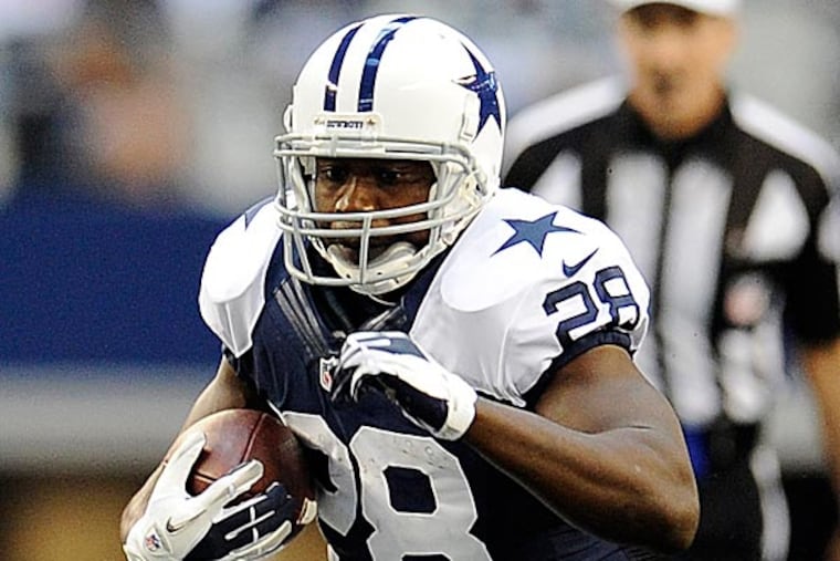 Felix Jones is coming here to add some veteran polish to the group of runners backing up LeSean McCoy. (Matt Strasen/AP)