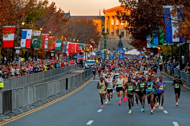 The start of the 30th annual Philadelphia Marathon on the Benjamin Franklin Parkway on Sunday, Nov. 19, 2023.