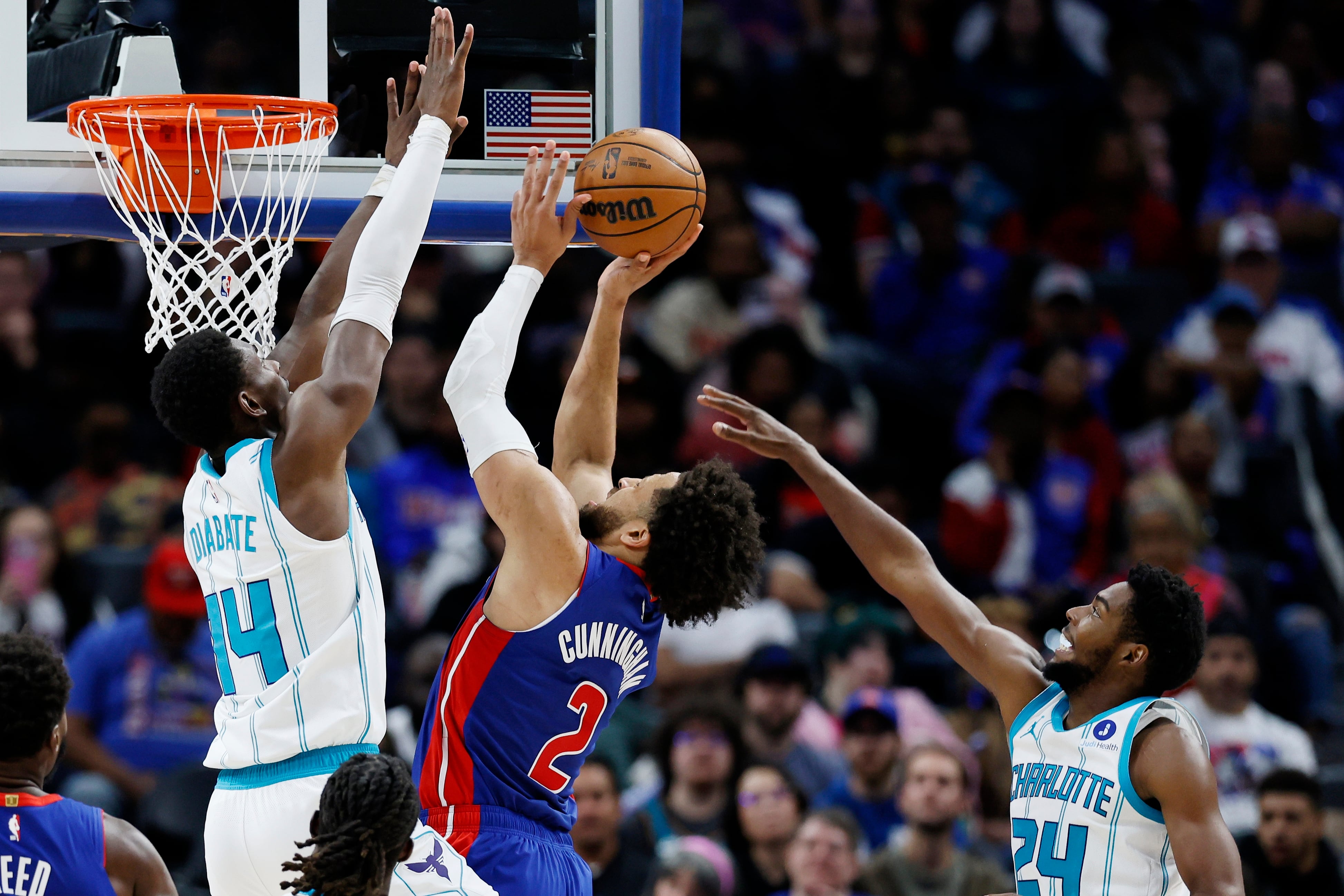 Cade Cunningham scores 30 points to help the Pistons hold off the Hornets, 97-89