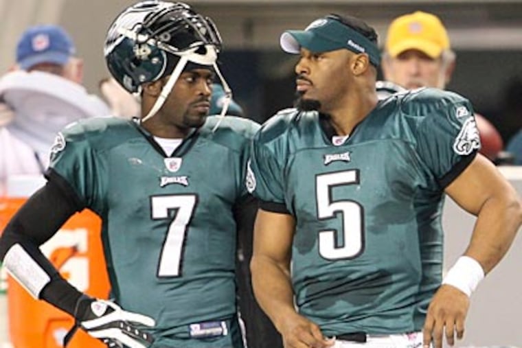 Michael Vick will face his old friend Donovan McNabb on Sunday when the Redskins travel to the Linc. (Yong Kim / Staff File Photo)