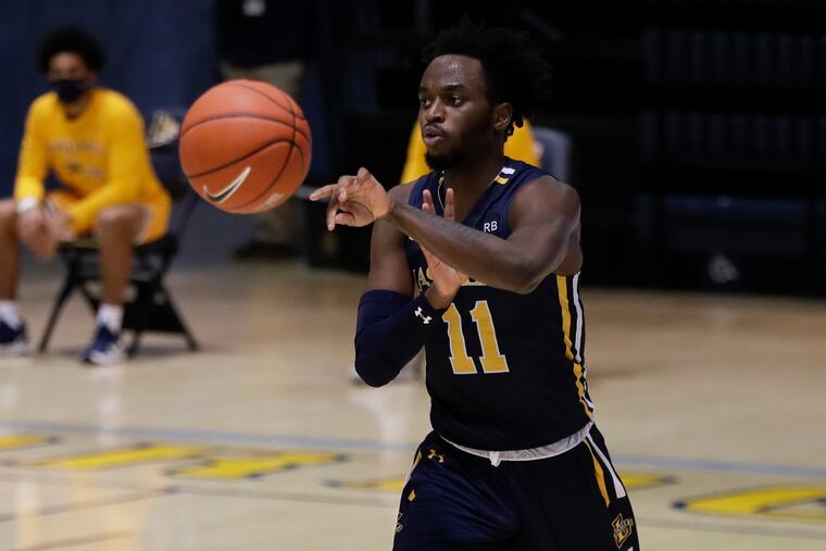 La Salle guard Anwar Gill led the team with 14 points.