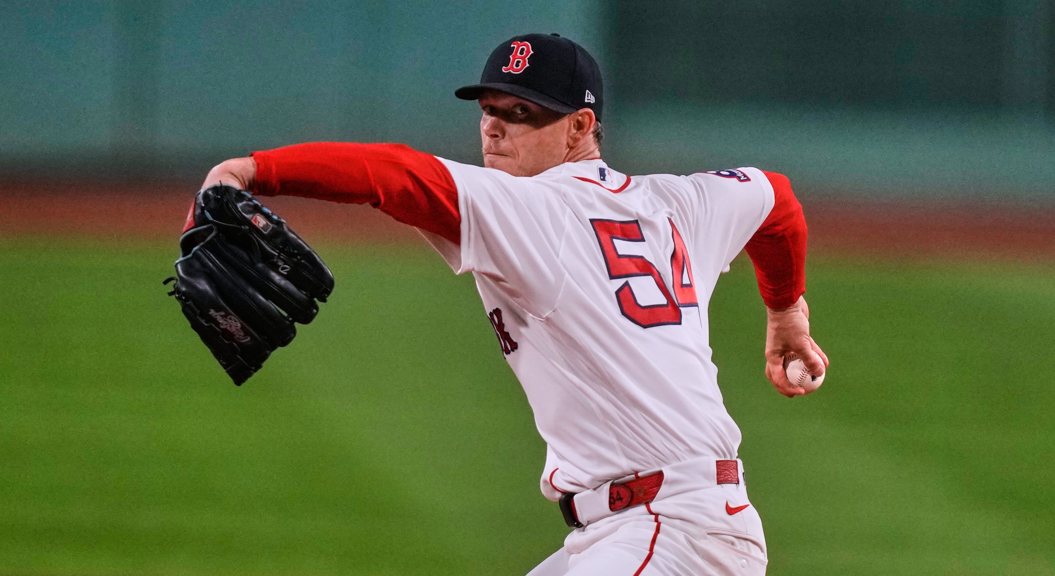 Gray earns 18th victory, Monasterio drives in run, and Red Sox edge Guardians 1-0