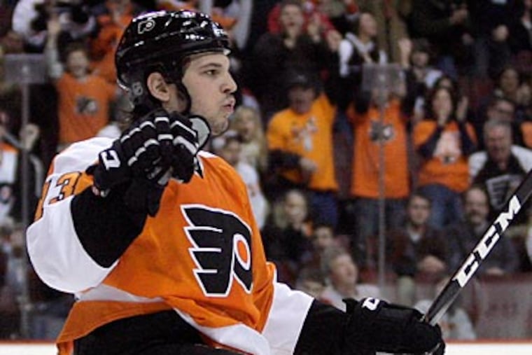 The Flyers are 22-4-2 with Daniel Carcillo in the lineup. (Yong Kim/Staff Photographer)