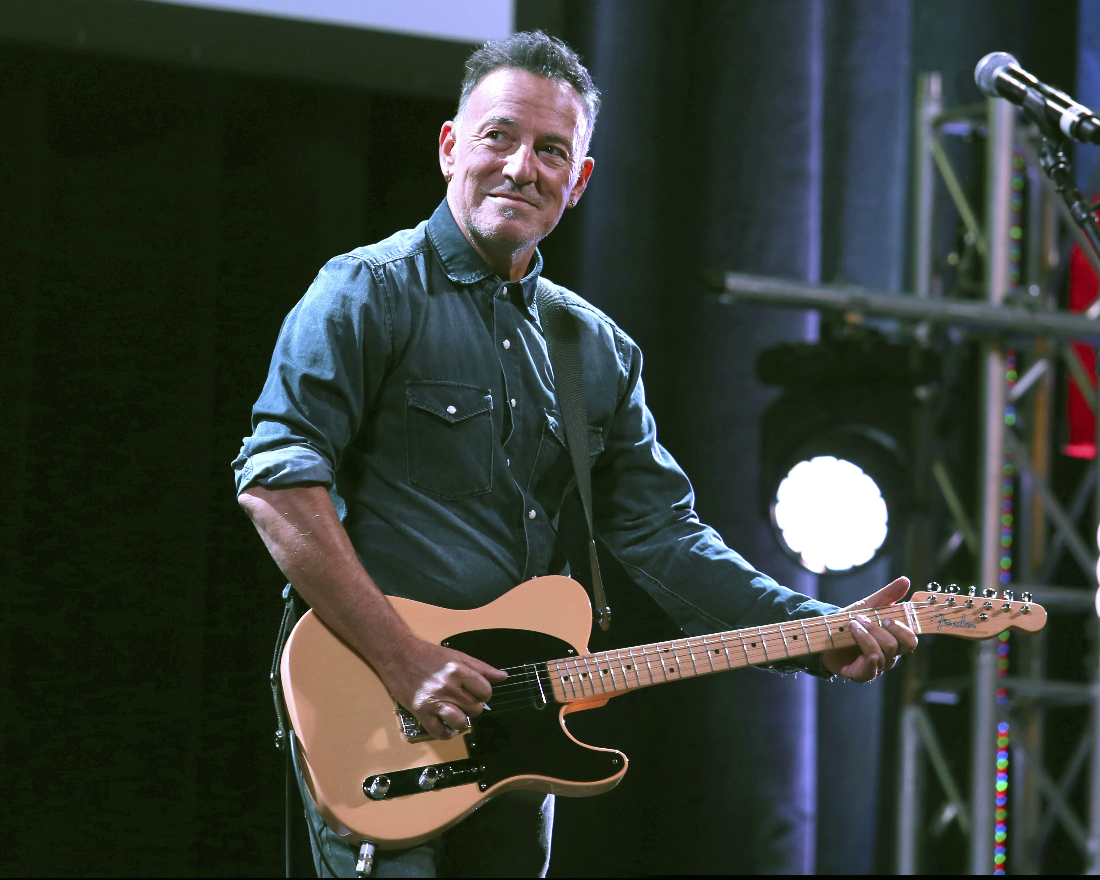 Bruce Springsteen faces a drunken driving charge for an incident in New Jersey in November.