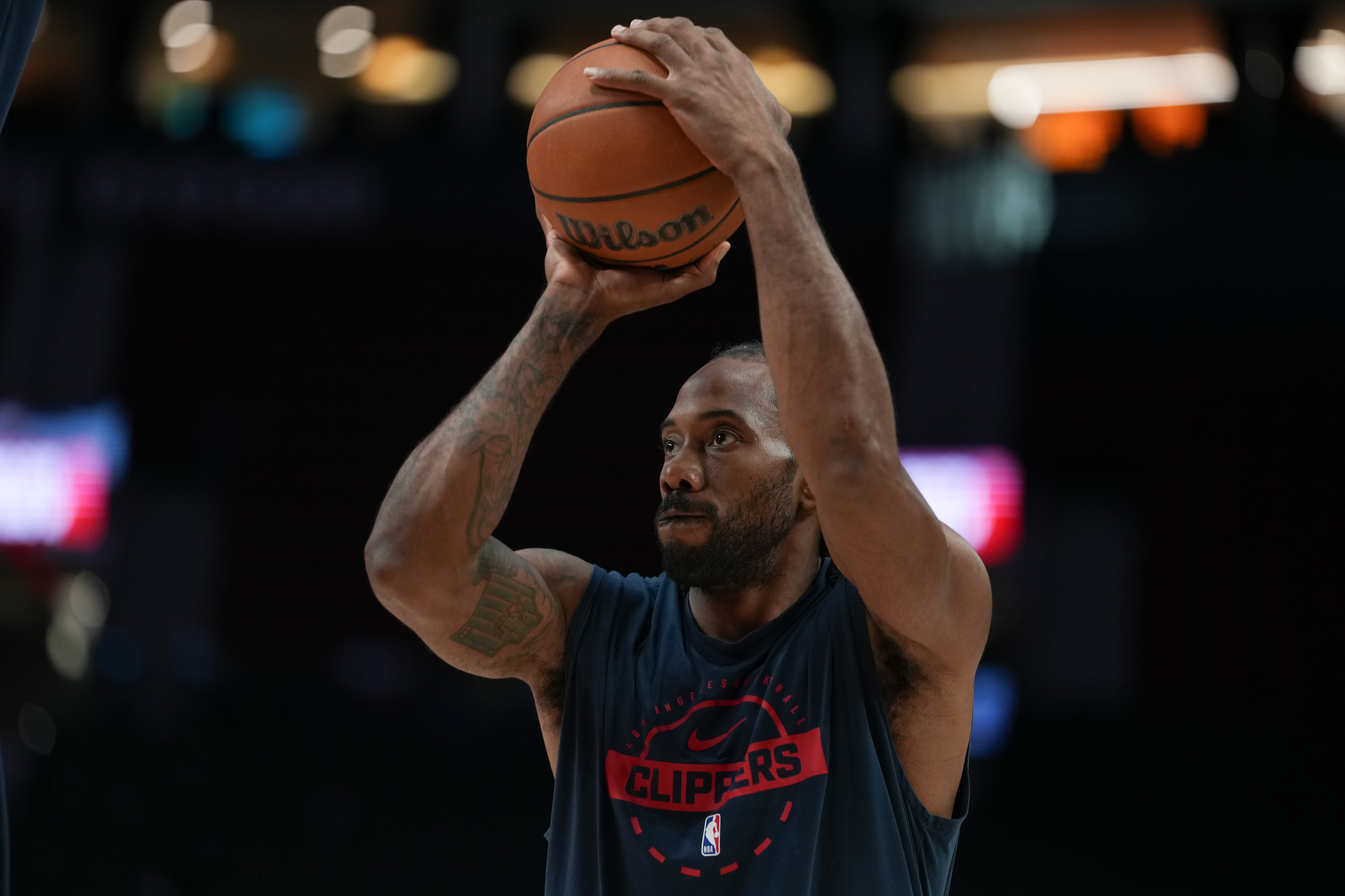 Kawhi Leonard's return to Toronto is official as Raptors and Clippers complete long-awaited deal