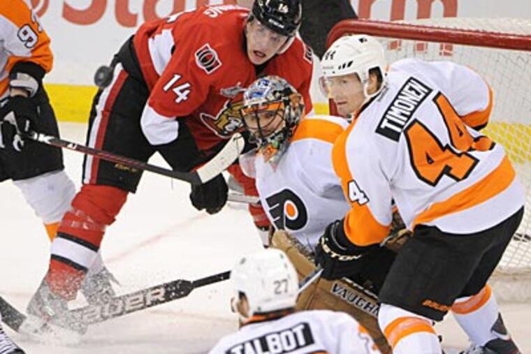 The Flyers blew a two-goal lead and fell to the Senators, 6-4, in Ottawa on Sunday. (Sean Kilpatrick/The Cannadian Press/AP)